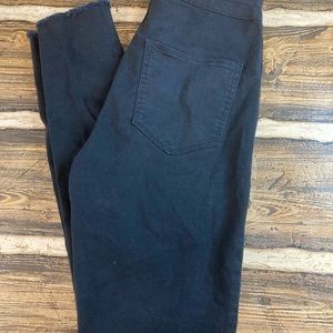 H&M Divided women’s black size 6